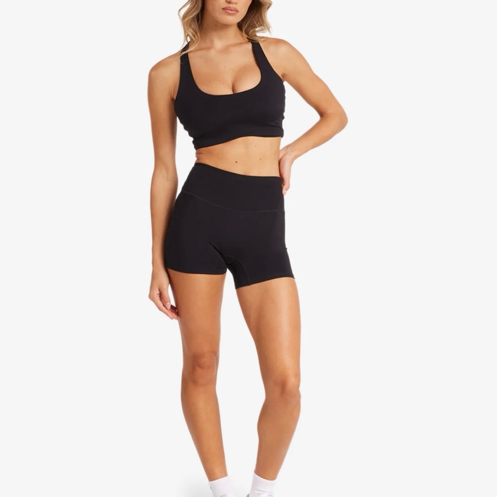 CSB Serenity Shorts 4”